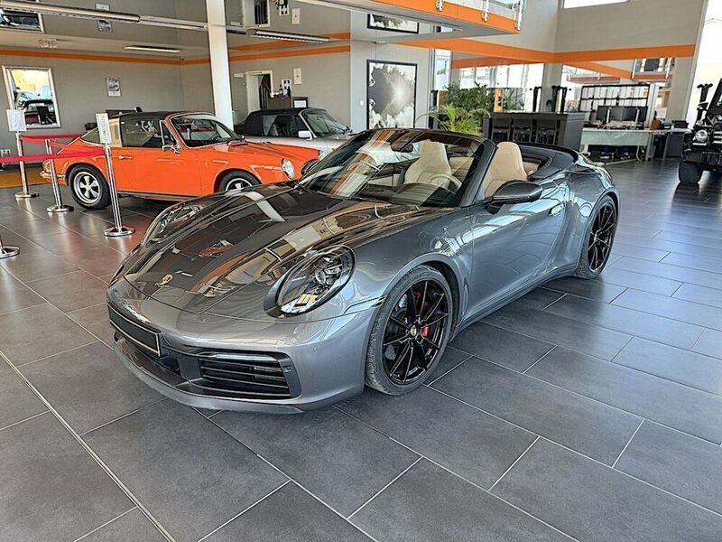 Grau Gebraucht 2020 Porsche 911 Carrera 4S Cabriolet Cabrio | 129.900 € (Superpreis) - Bild 1/4