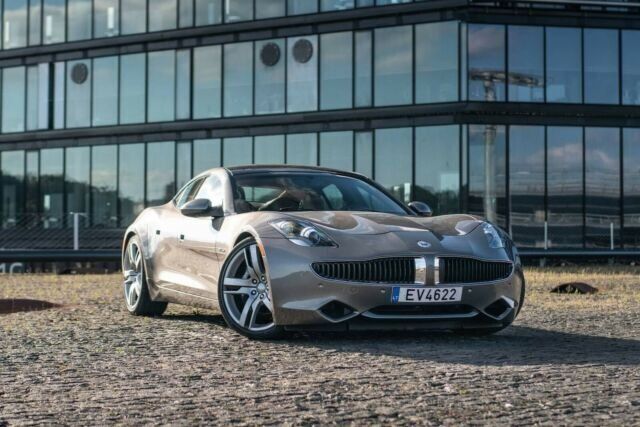 Gold metallic Gebraucht 2013 Fisker Karma Sport Limousine | 45.000 € - Bild 1/4