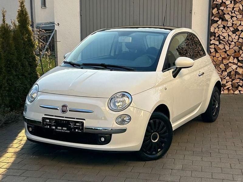 Weiß Gebraucht 2011 Fiat 500 Lounge Kleinwagen | 3.999 € (Superpreis) - Bild 1/4