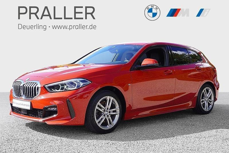 Rot Gebraucht 2020 BMW 118 Comfort Edition Kleinwagen | 20.900 € (Fairer Preis) - Bild 1/4