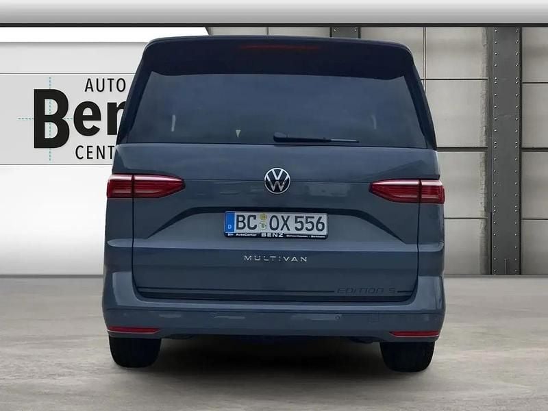 Gebraucht VW Multivan Life 150 PS (110 kW) 2025 Grau Van