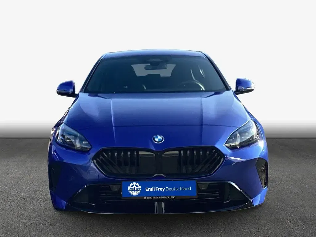 Gebraucht BMW 120 Performance 156 PS (114 kW) 2025 M portimao blau metallic Kleinwagen