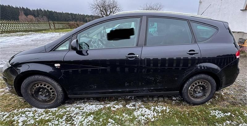 Gebraucht Seat Altea 160 PS (117 kW) 2011 Schwarz SUV