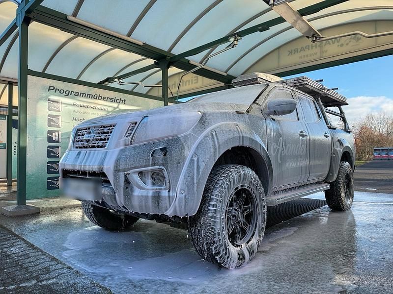 Gebraucht Nissan Navara 163 PS (119 kW) 2018 Schwarz Abholung