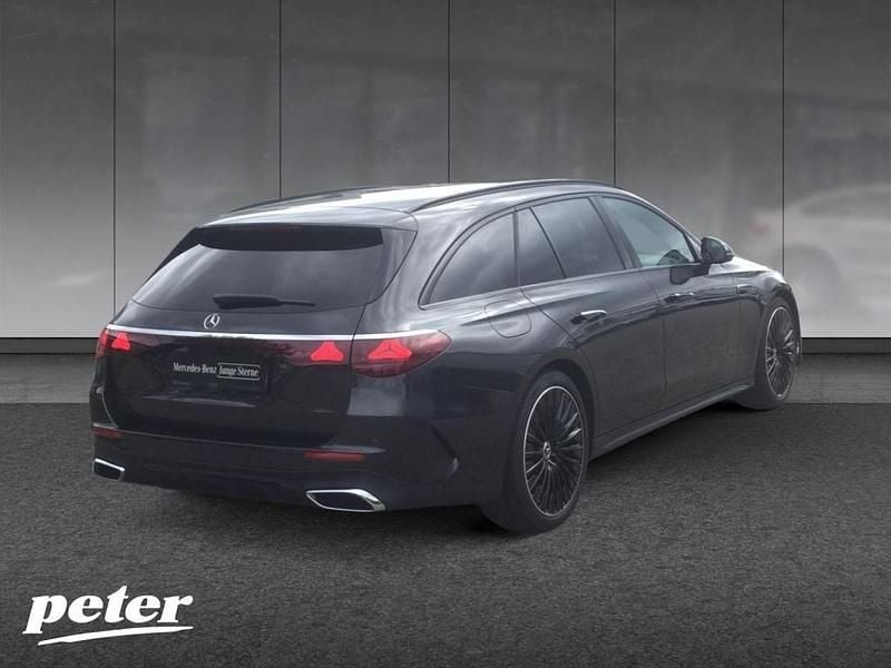 Gebraucht Mercedes E450 Advanced 381 PS (280 kW) 2024 Grau Kombi