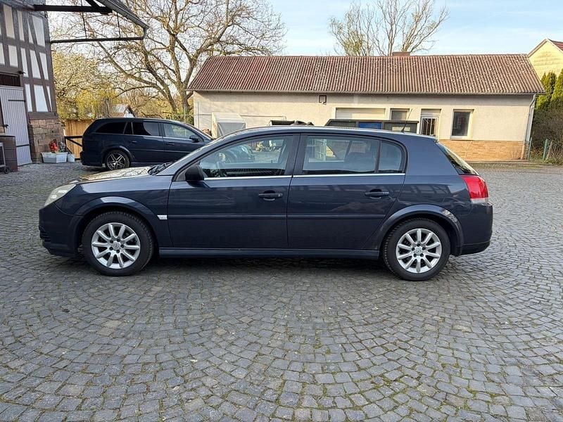 Gebraucht Opel Signum 155 PS (114 kW) 2006 Blau Kleinwagen