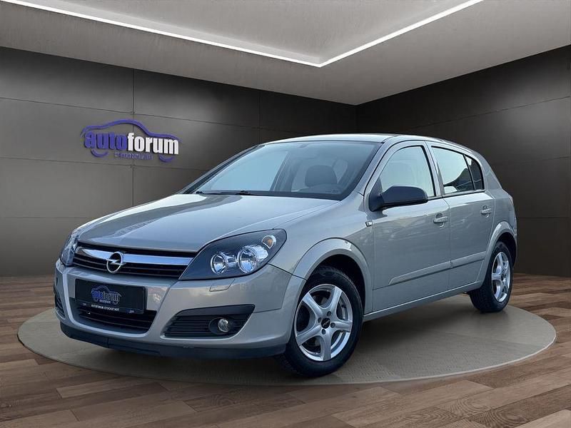 Gebraucht Opel Astra Edition+ 105 PS (77 kW) 2006 Silber Limousine