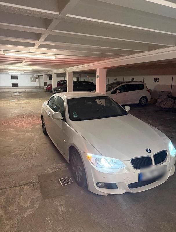 Gebraucht BMW 335 Cabriolet M Performance 326 PS (239 kW) 2011 Weiß Cabrio