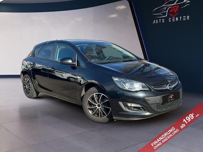 Second-hand Opel Astra Active 140 CP (102 kW) 2013 Negru Berlinǎ