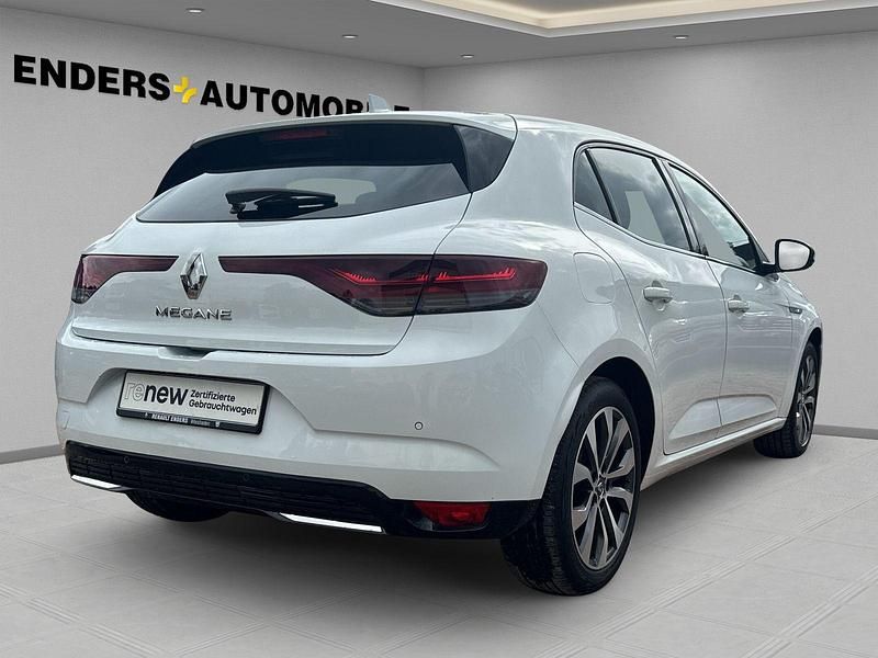 Gebraucht Renault Mégane IV Intens 140 PS (102 kW) 2021 Weiss Limousine