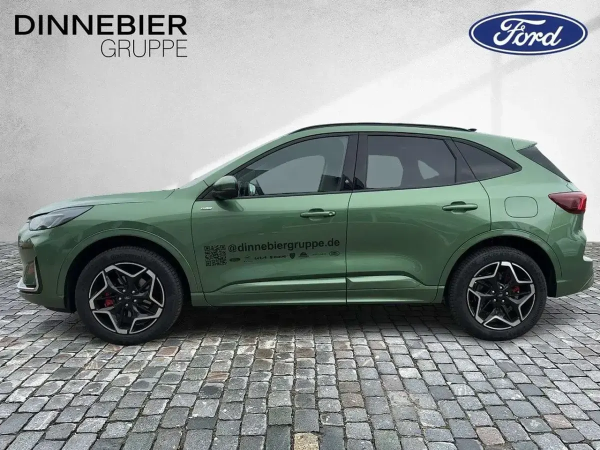 Gebraucht Ford Kuga ST-Line X 179 PS (131 kW) 2026 Grün (metallic) SUV