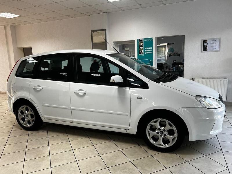 Weiß Gebraucht 2010 Ford C-MAX Titanium Van / Kleinbus | 4.999 € (Etwas zu teuer) - Bild 1/4