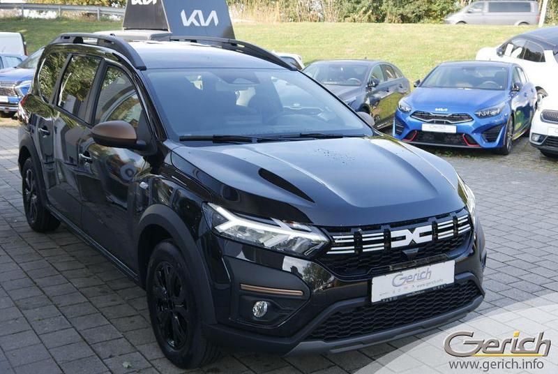 Neu Dacia Jogger Extreme 141 PS (103 kW) 2025 Schwarz Van / Kleinbus