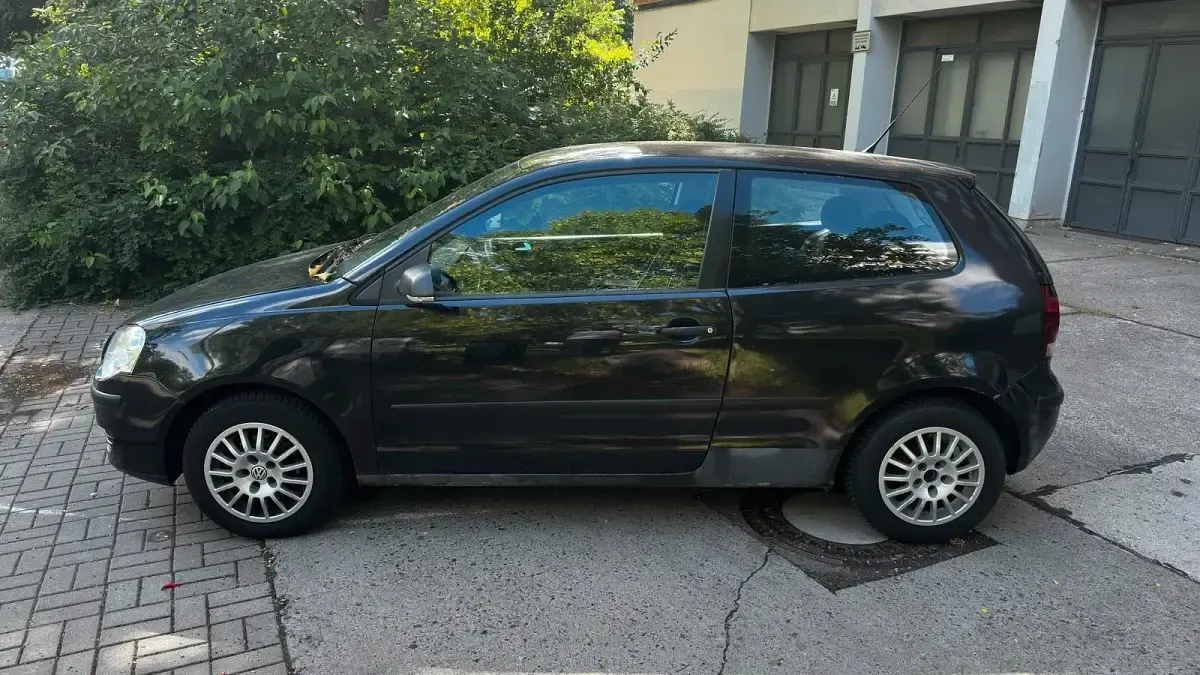 Gebraucht VW Polo 54 PS (39 kW) 2005 Schwarz Kleinwagen