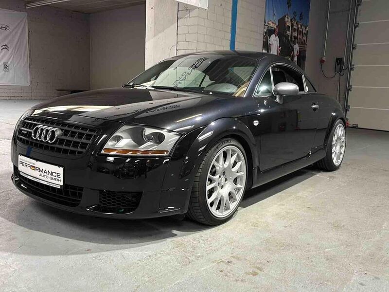 Ebonyschwarz perleffekt Gebraucht 2003 Audi TT Sport Coupé | 19.990 € - Bild 1/4