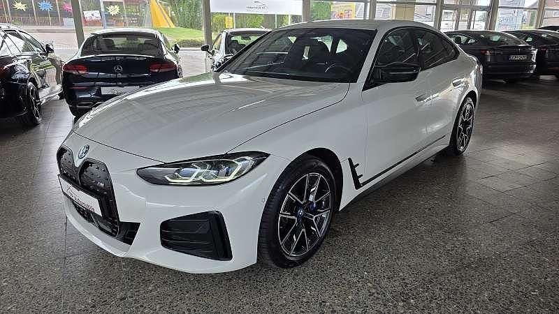 Weiß Gebraucht 2023 BMW i4 Performance Limousine | 42.900 € (Superpreis) - Bild 1/4