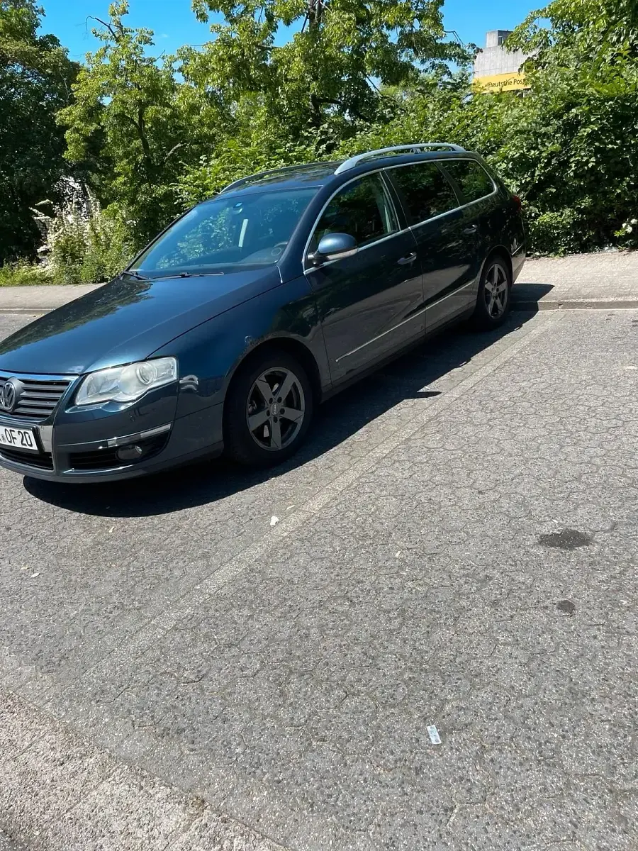 Gebraucht VW Passat 150 PS (110 kW) 2007 Blau Kombi