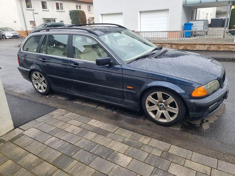 Gebraucht BMW 328 193 PS (141 kW) 1999 Blau Kombi