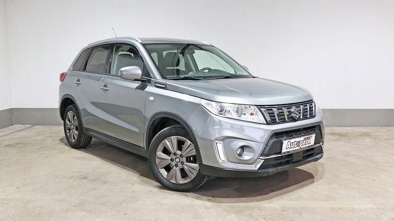 Gebraucht Suzuki Vitara Comfort 140 PS (102 kW) 2019 Grau SUV
