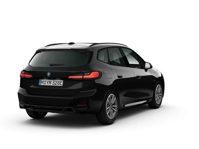 Gebraucht BMW 230e Active Tourer Performance 326 PS (239 kW) 2024 Schwarz Van / Kleinbus