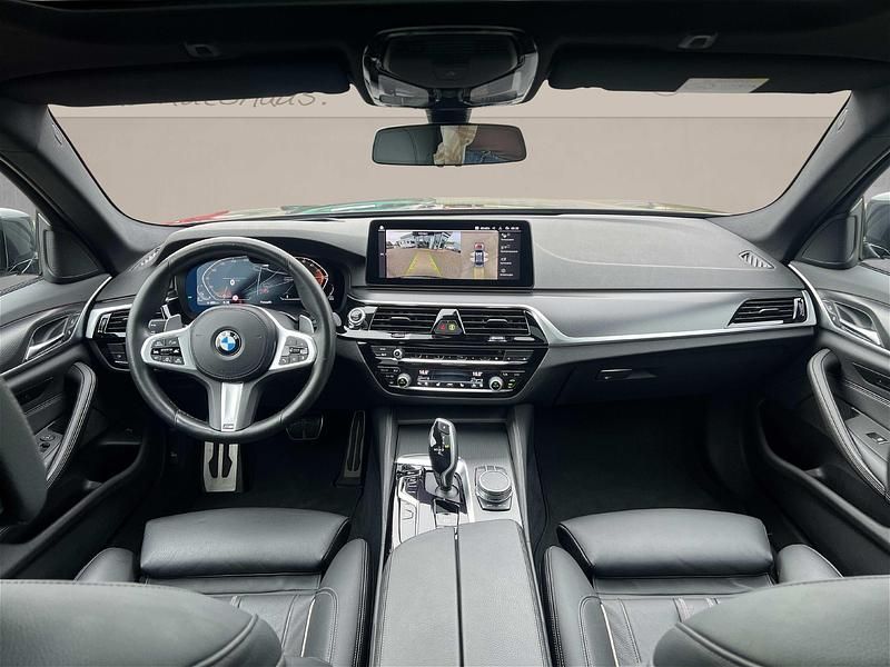 Gebraucht BMW 530 M Sport 286 PS (210 kW) 2021 Grau Limousine