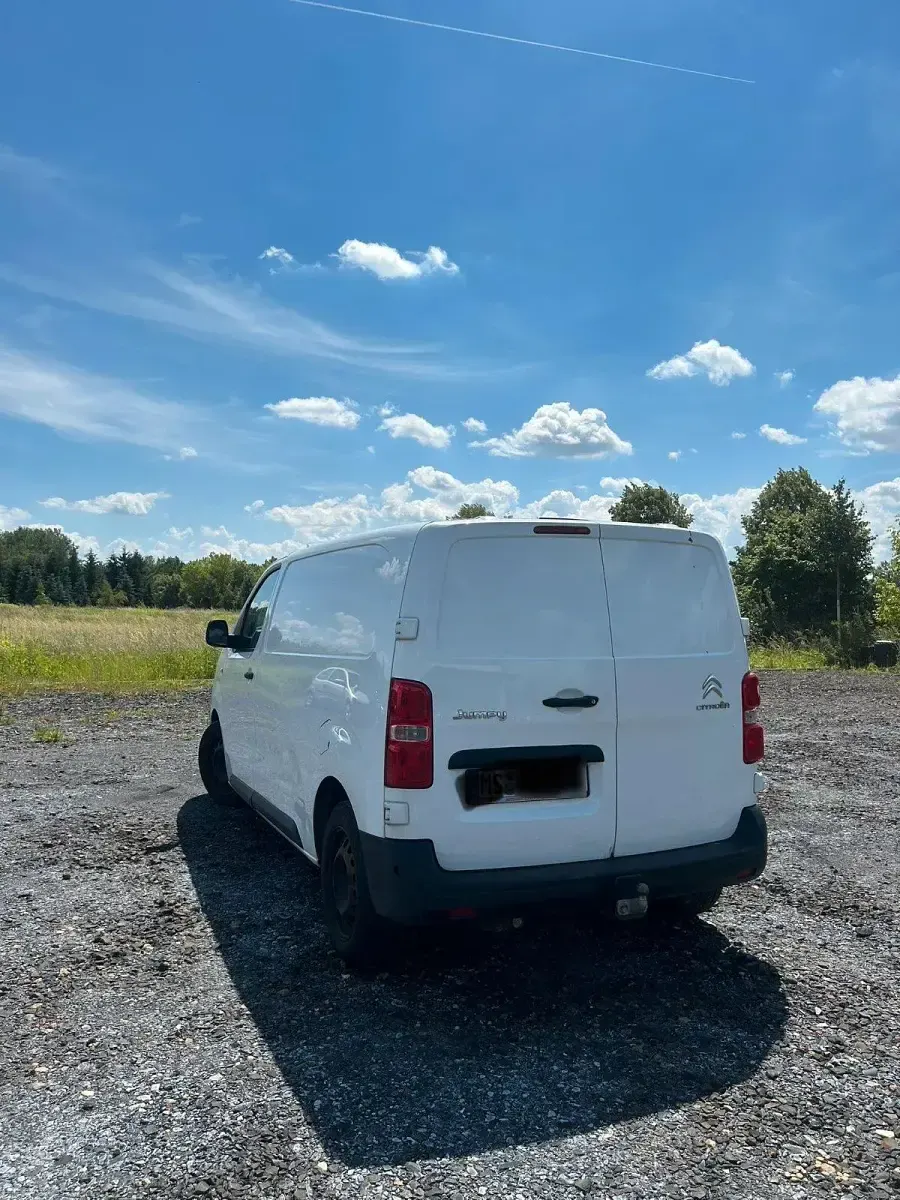 Gebraucht Citroën Jumpy 128 PS (94 kW) 2019 Weiß Van / Kleinbus