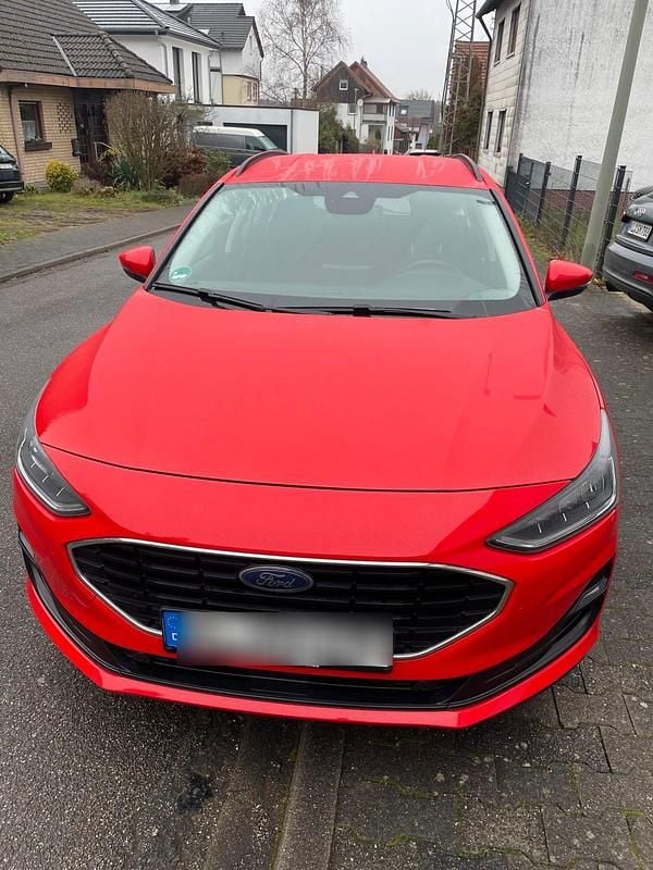 Rot Gebraucht 2022 Ford B-MAX Van / Kleinbus | 13.000 € - Bild 1/4