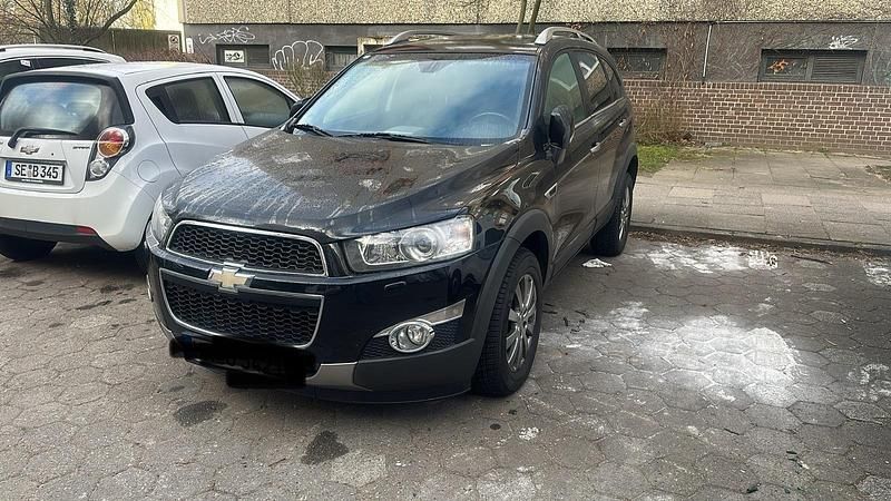 Gebraucht Chevrolet Captiva 163 PS (119 kW) 2011 Schwarz SUV
