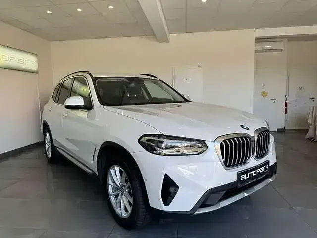 Gebraucht BMW X3 Sport Line 286 PS (210 kW) 2022 Weiß SUV