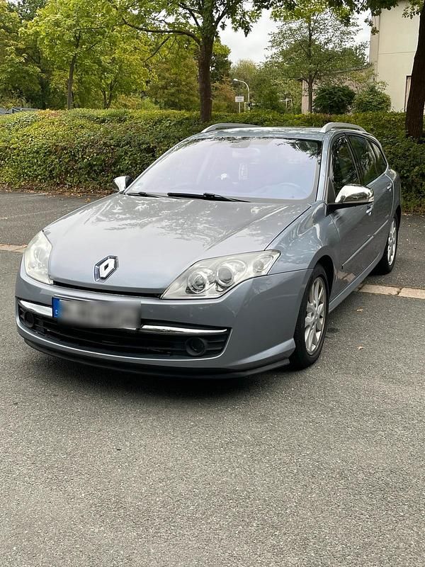 Grau Gebraucht 2008 Renault Laguna III Kombi | 2.700 € (Fairer Preis) - Bild 1/4