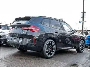 Neu BMW X3 303 PS (222 kW) 2026 Schwarz (black sapphire) SUV