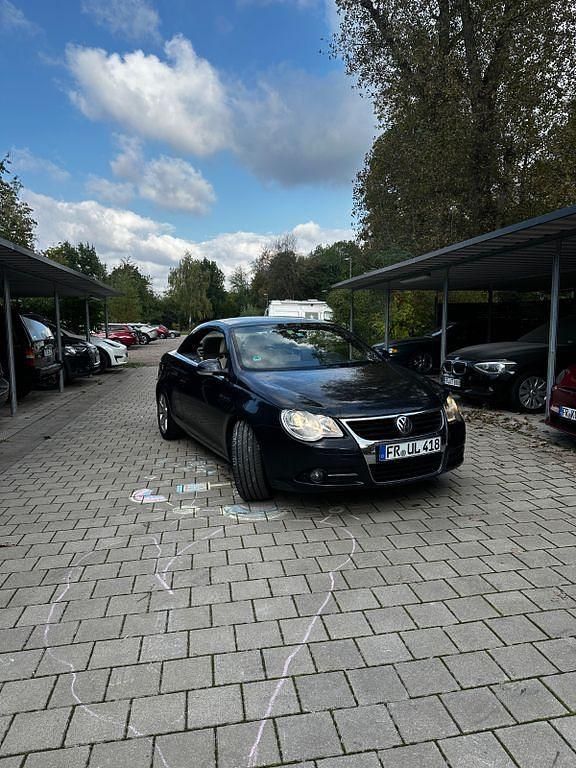Blau Gebraucht 2007 VW Eos Highline Cabrio | 3.900 € (Fairer Preis) - Bild 1/4