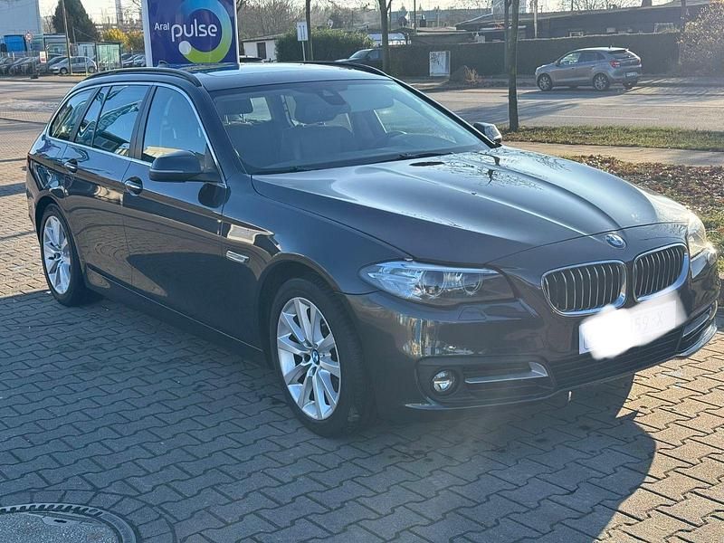 Gebraucht BMW 520 Comfort Edition 184 PS (135 kW) 2014 Grau Kombi