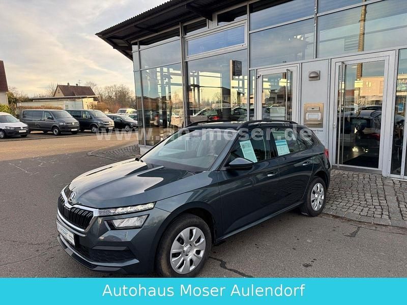 Grau Gebraucht 2021 Skoda Kamiq Active SUV | 11.180 € (Fairer Preis) - Bild 1/3