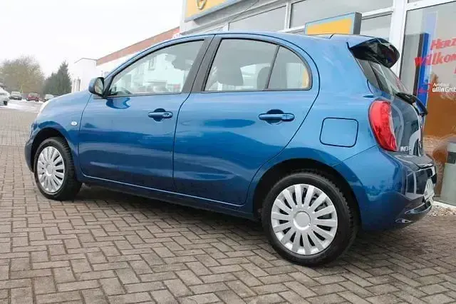 Gebraucht Nissan Micra Acenta 80 PS (58 kW) 2017 Blau Kleinwagen