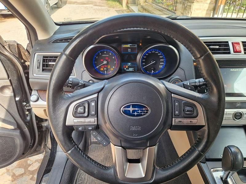 Usata Subaru Outback 175 CV (128 kW) 2017 Nero Station wagon