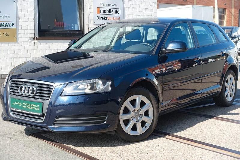 Gebraucht Audi A3 Ambiente 160 PS (117 kW) 2009 Blau Kleinwagen