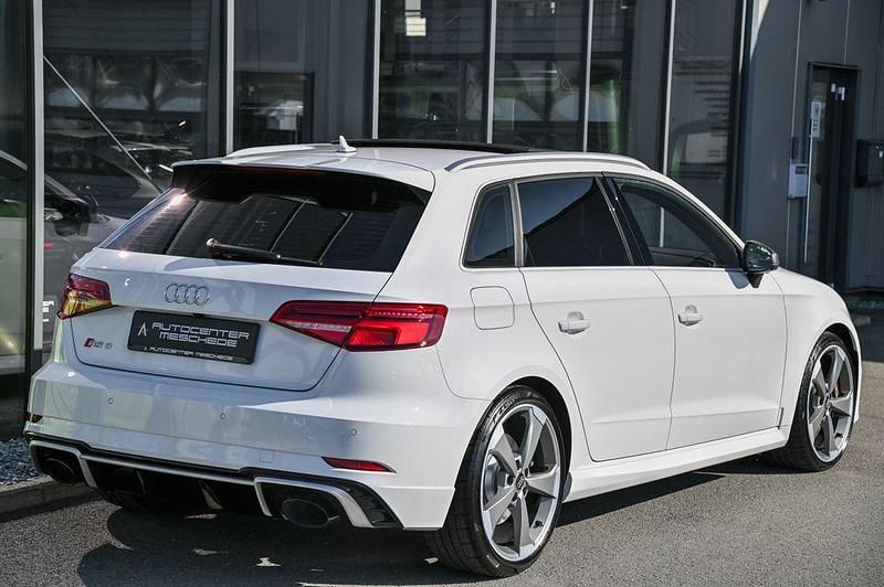 Gebraucht Audi RS3 Ambiente 400 PS (294 kW) 2017 Weiß Limousine