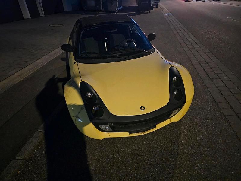 Gebraucht Smart Roadster 61 PS (44 kW) 2003 Gelb Cabrio