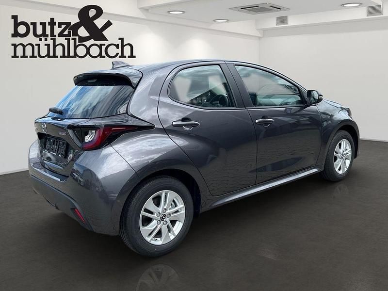 Neu Mazda 2 Center-Line 116 PS (85 kW) 2026 Grau Limousine