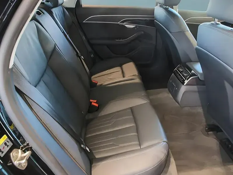 Gebraucht Audi A8 286 PS (210 kW) 2023 Schwarz Limousine
