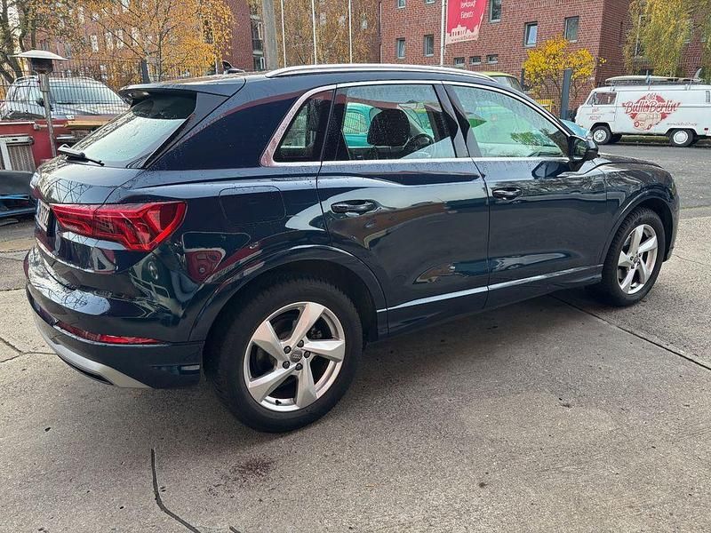 Gebraucht Audi Q3 150 PS (110 kW) 2019 Kosmosblau SUV
