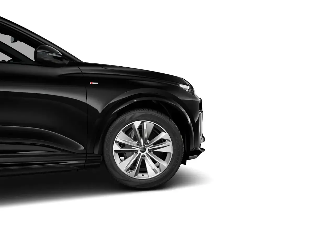 Ny Audi e-tron Ambiente 225 kW (306 HK) 2026 Sort SUV