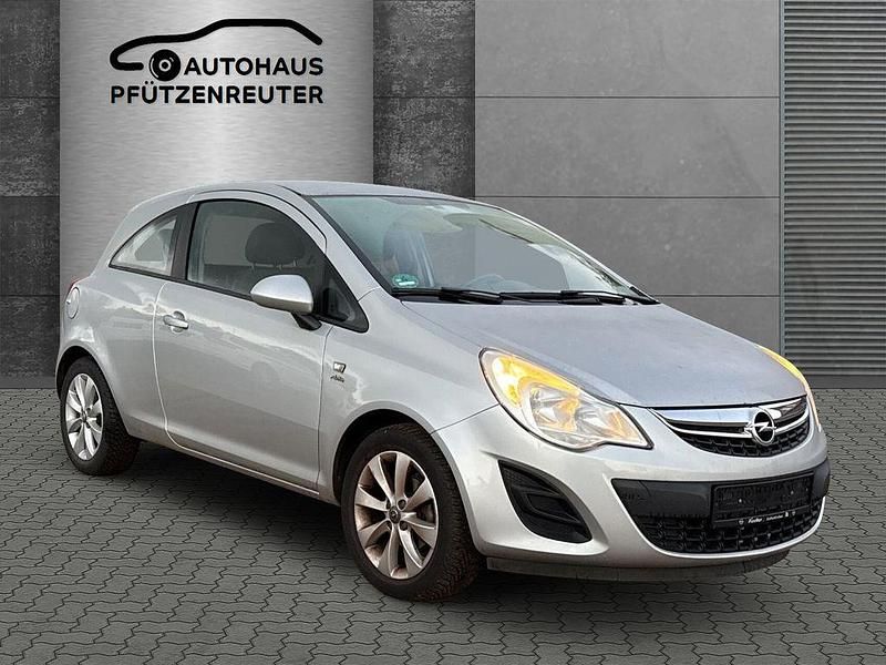Gebraucht Opel Corsa Active 87 PS (63 kW) 2013 Silber Kleinwagen