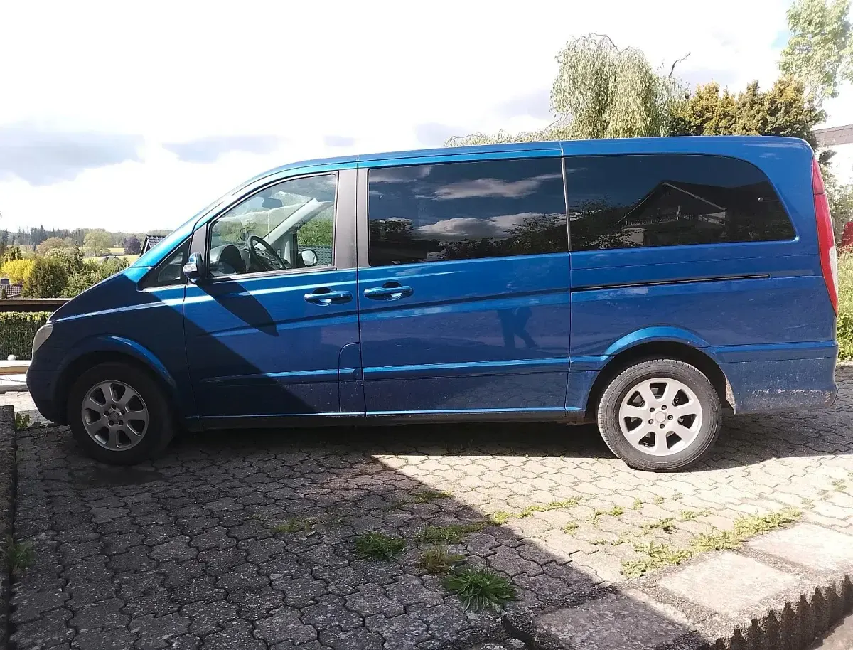 Gebraucht Mercedes Viano 150 PS (110 kW) 2004 Blau Van / Kleinbus