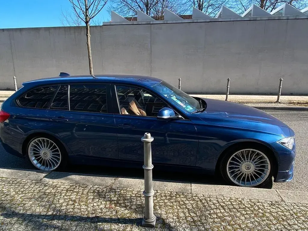 Gebraucht Alpina D3 349 PS (256 kW) 2016 Blau Limousine