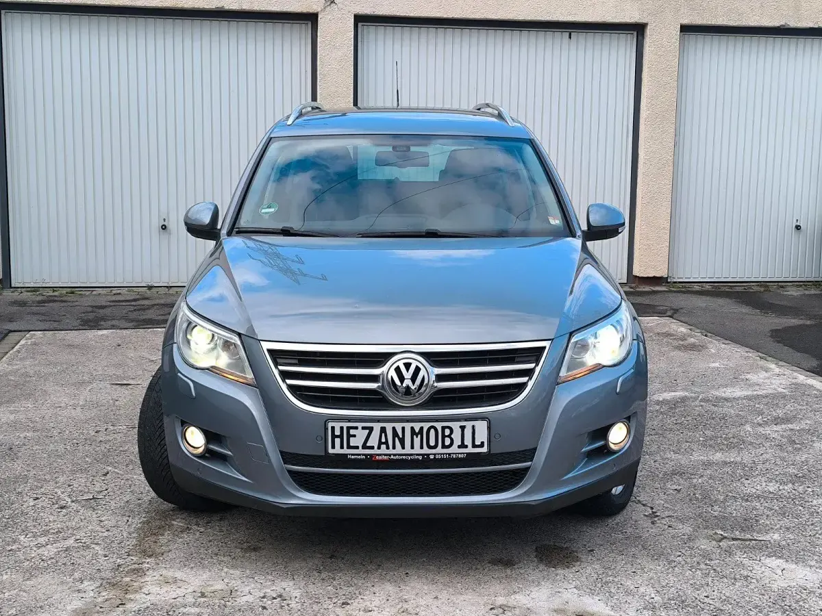 Gebraucht VW Tiguan 140 PS (102 kW) 2009 Silber SUV