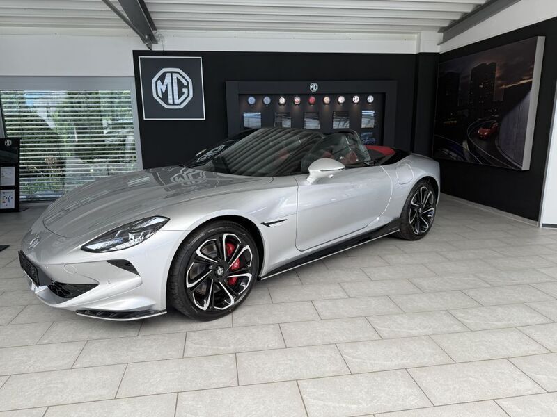 Gebraucht MG Cyberster 375 kW (510 PS) 2025 Silber Cabrio