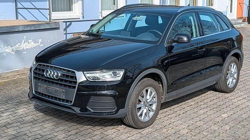 Gebraucht Audi Q3 Comfort 150 PS (110 kW) 2016 Schwarz SUV