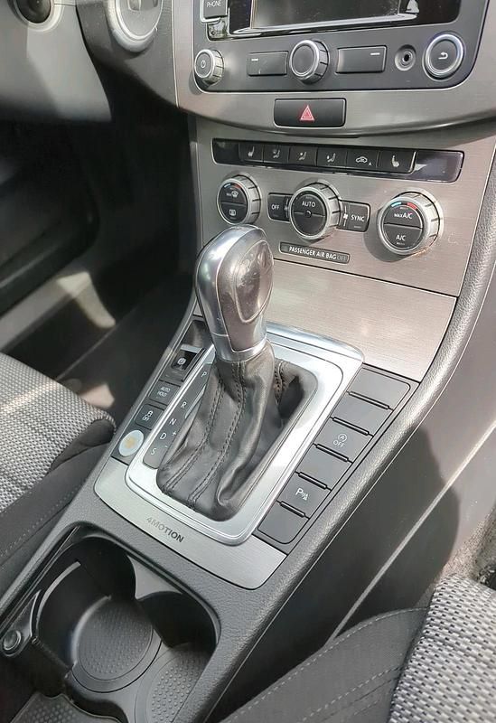 Gebraucht VW Passat 177 PS (130 kW) 2013 Schwarz Kombi